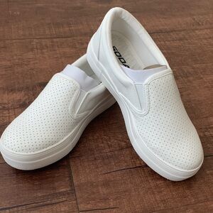 Soda Callee slip on sneaker